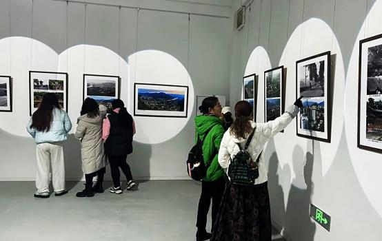 �Ű������ĳ���45���Ǩ������Ӱչ��չ